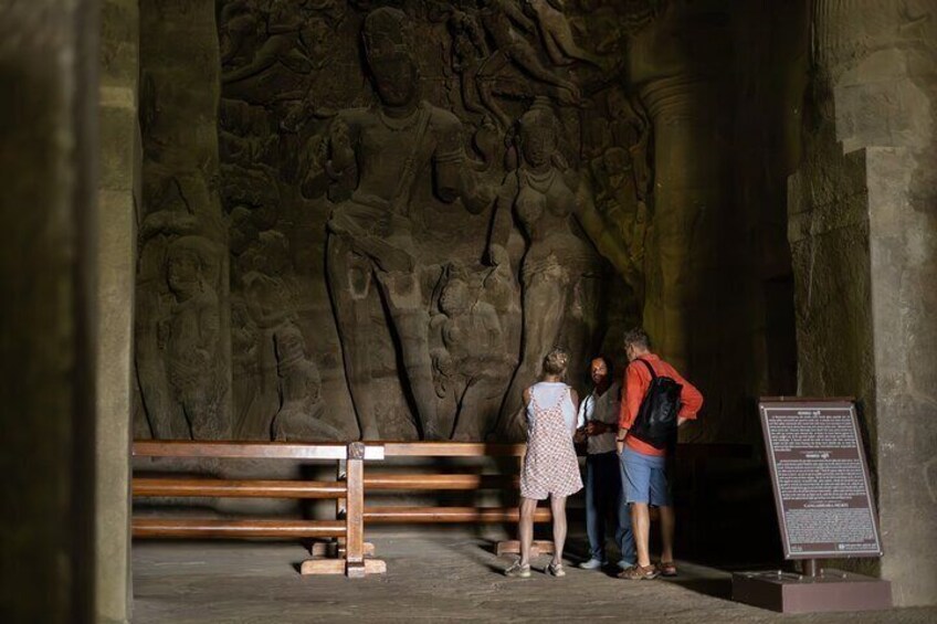 Guided Tour of Elephanta Caves in Mumbai