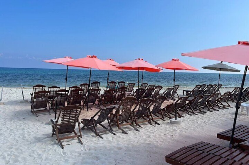 Coco's Beach Club