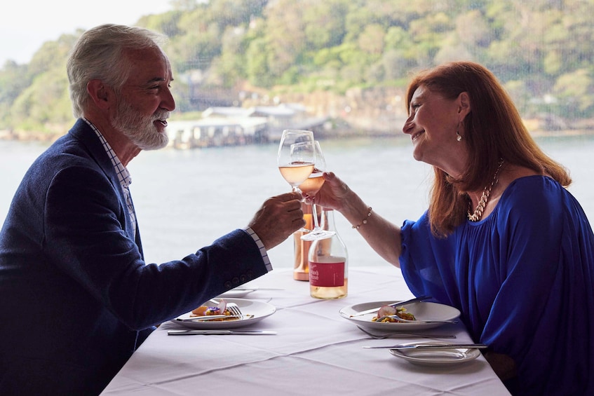 Sydney Harbour Starlight Dinner Cruise 