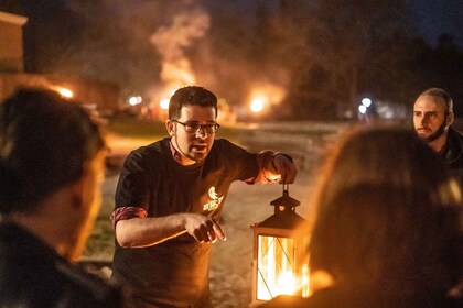 Williamsburg: Colonial Ghosts Haunted Walking Tour