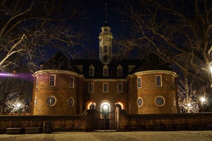 Williamsburg: Colonial Ghosts Haunted Walking Tour