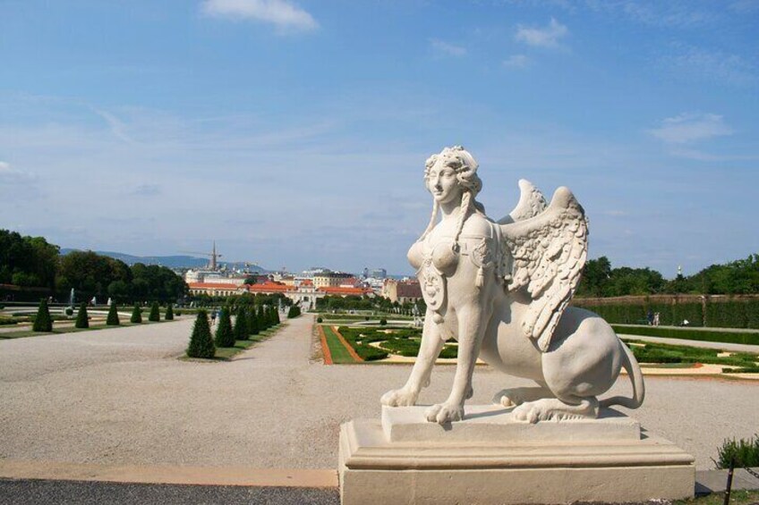 Skip-the-line Upper Belvedere Tickets & Guided Tour Vienna