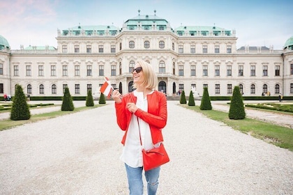 Skip-the-line Upper Belvedere Tickets & Guided Tour Vienna