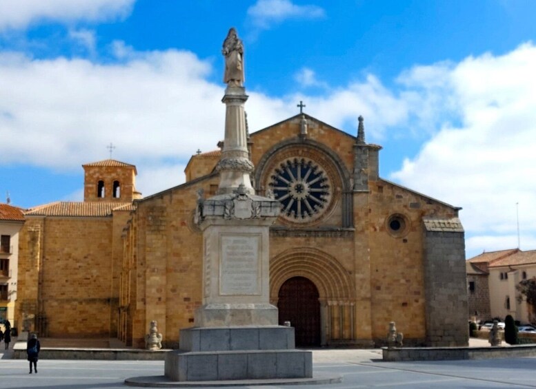 Picture 3 for Activity Ávila: Tour Privado Casco Histórico y Basílica San Vicente