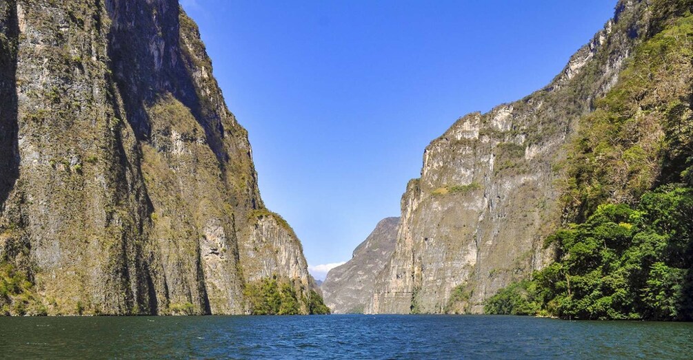 Tuxtla Gutiérrez: Sumidero Canyon & Chiapa de Corzo Tour