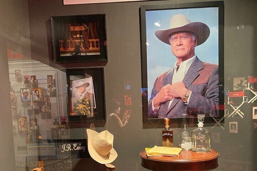 Memorial for JR/Larry Hagman