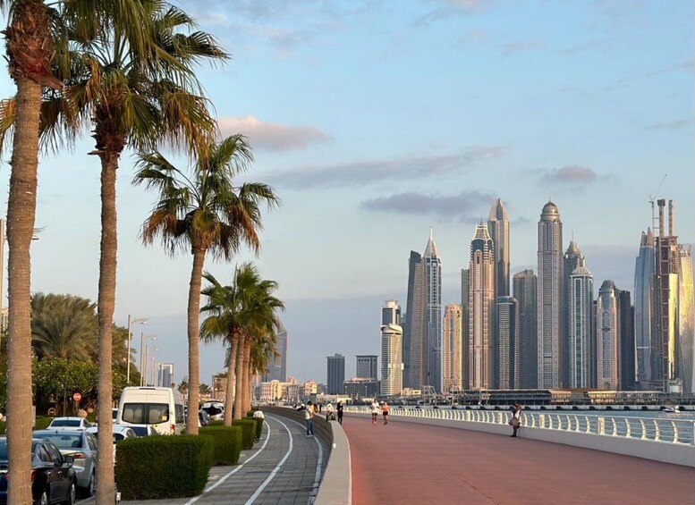 Picture 1 for Activity Wind in your hair: Explore Dubai in a convertible car