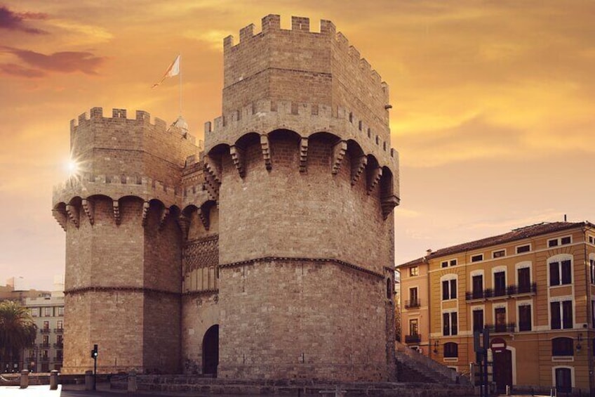 2 Hours Self Guided Audio Tour in Valencia