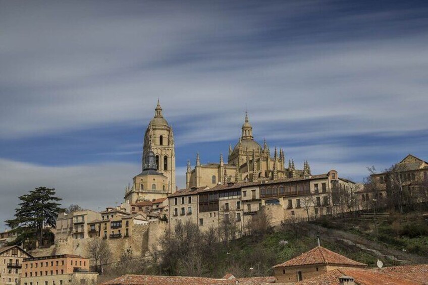 Half Day Segovia City with Ticket Cathedral of Segovia Audio Tour