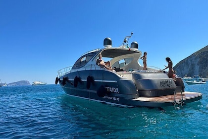 Luxury Yacht tour Amalfi Coast and Capri All Inclusive