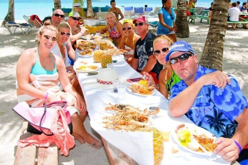 Tour to Isla Saona From Punta Cana with Transportation and Lunch