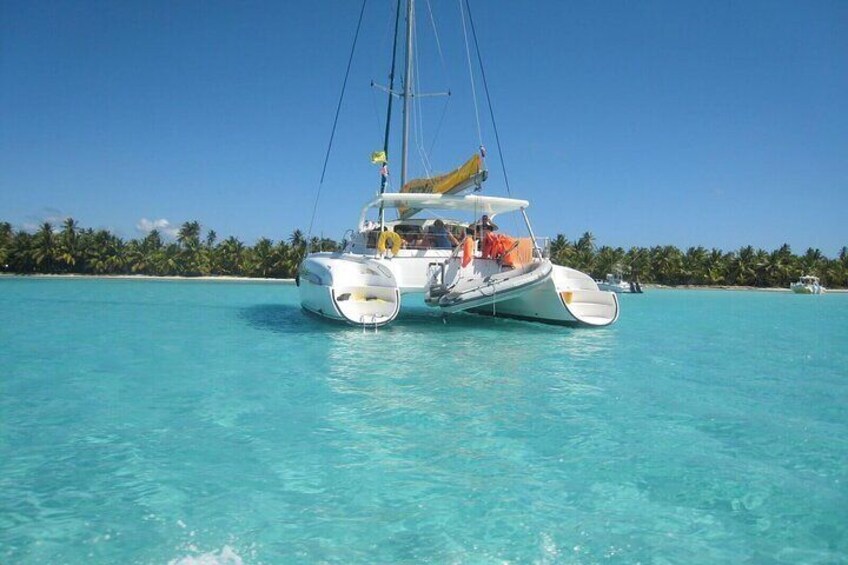 Tour to Isla Saona From Punta Cana with Transportation and Lunch