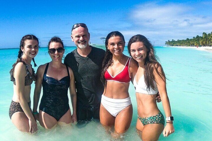 Tour to Isla Saona From Punta Cana with Transportation and Lunch