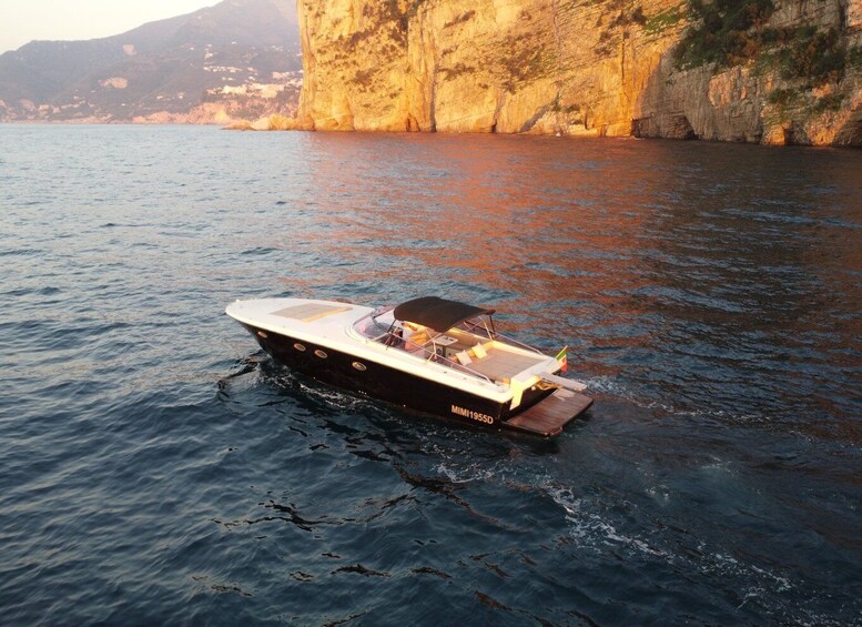 Picture 3 for Activity From Sorrento: Private Capri Boat Tour with Drinks