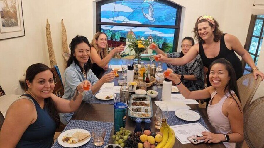 Private Dinner Cooking and Cocktails Class