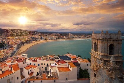 Full-Day Tour in Morella and Peñíscola with Tickets Included