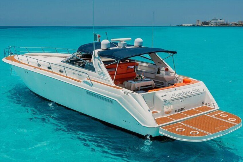 Private Luxury Yacht 55FT Rental in Cancun