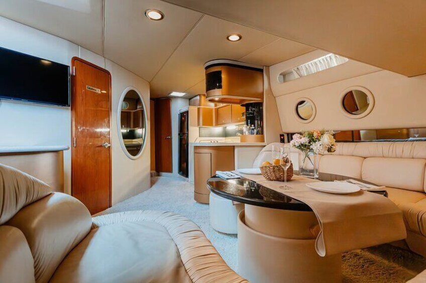 Private Luxury Yacht 55FT Rental in Cancun 