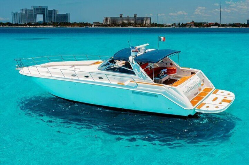 Private Luxury Yacht 55FT Rental in Cancun (up to 20 PAX)