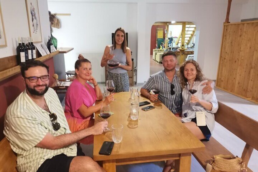 Half-Day Wine Tasting with Snacks and Ston Place Visit