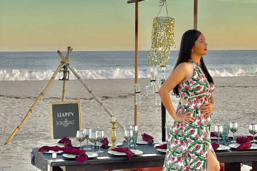 Private 3-Hour Romantic Dinners on the Beach Experience