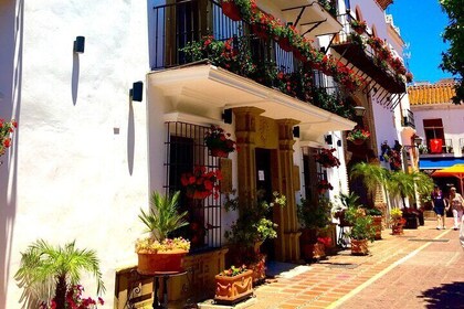 Marbella Family Treasure Hunt: Magic Coins Adventure