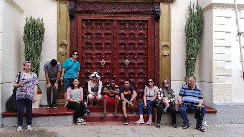 Stonetown Historical Walking Tour & Traditional Lunch