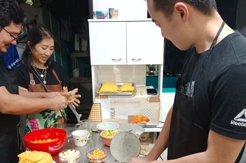 2 Hour Cooking Class Preparing Colombian Empanadas