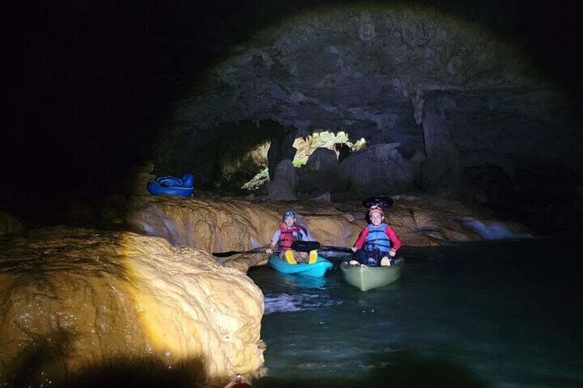 6-Hour Private 7 Miles Cave Kayaking Experience in Belize