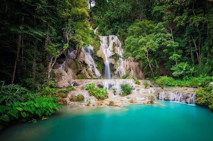 Kuang Si Waterfall Tour