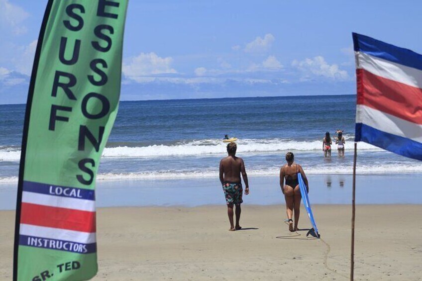 Private Surf Lesson with Local Professionals in Tamarindo Beach
