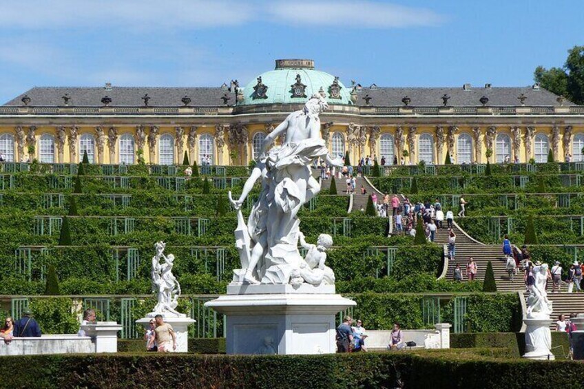 Berlin and Potsdam full day Tour by Private Car