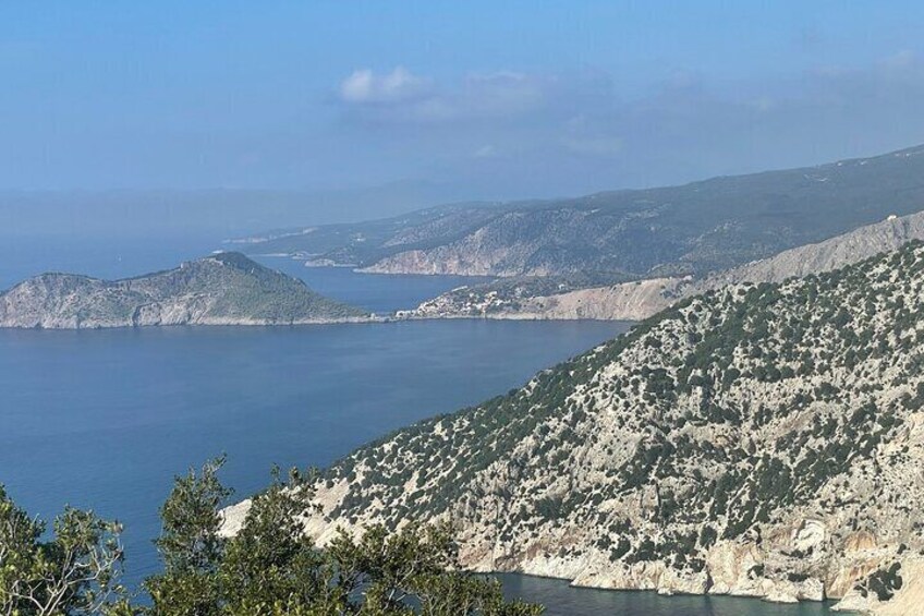 Guided Shore Excursion Tour in Myrtos Beach and Assos