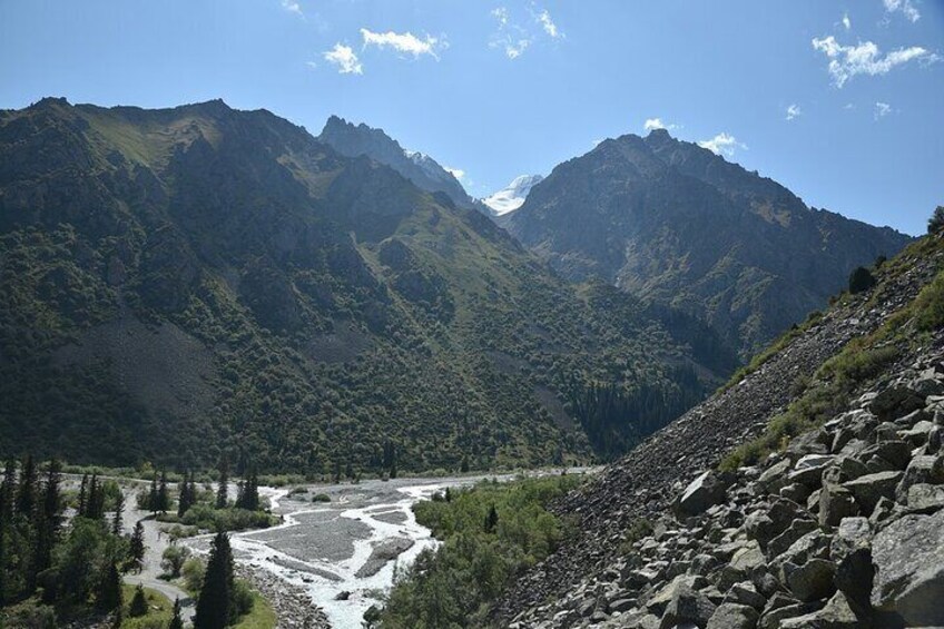 Full Day Private Tour to Ala-Archa, Kashka-Suu, and Hot Springs