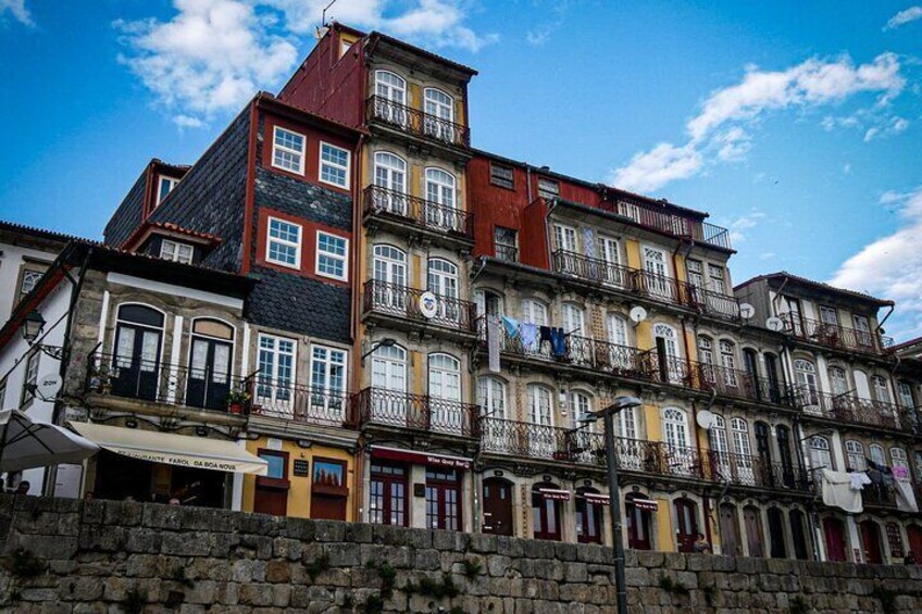 PORTO: Private Walking Tour by Historic Center c/Tasting