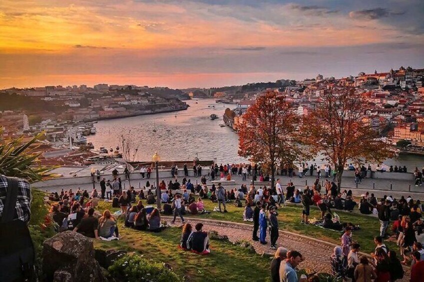 PORTO: Private Walking Tour of the Historic Center c/Degustation