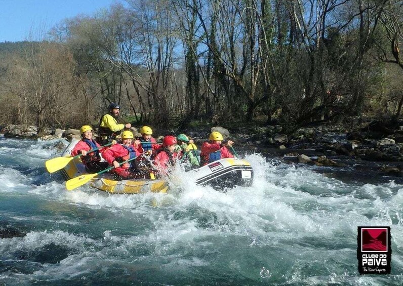 Picture 5 for Activity Arouca Geopark: Rafting in Paiva River