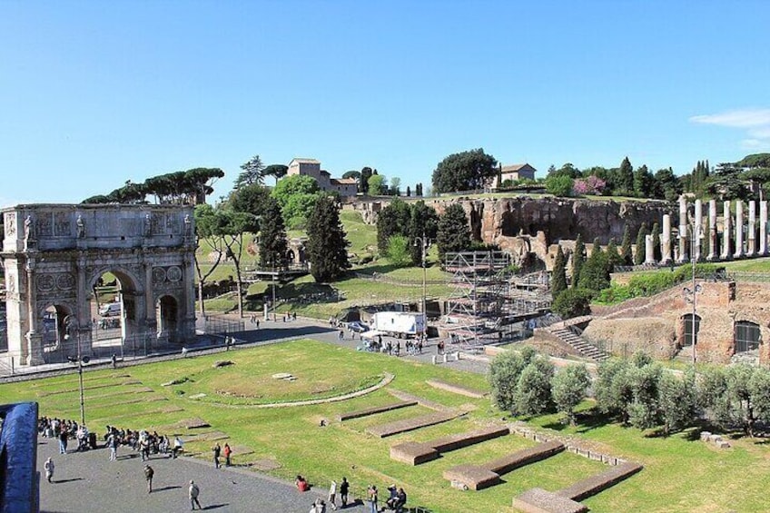 Colosseum Fast Track Entry Ticket with Forum and Palatine