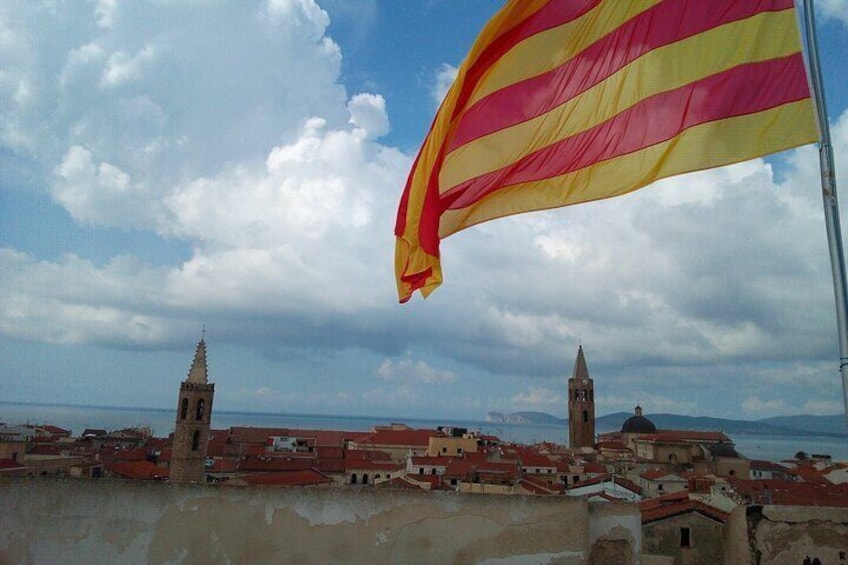 2-Hour Walking Tour in Alghero Historic Center with A Local Guide