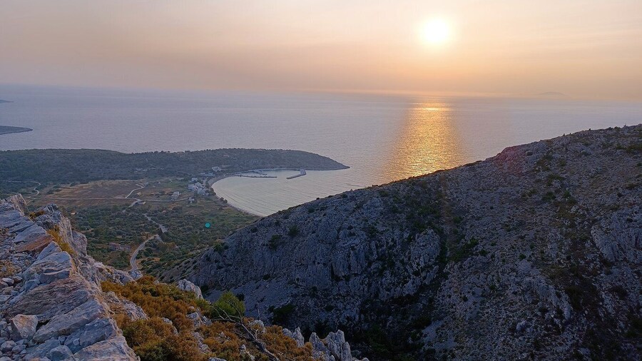 Chios: Private Sunset Hiking Tour to Lithi beach