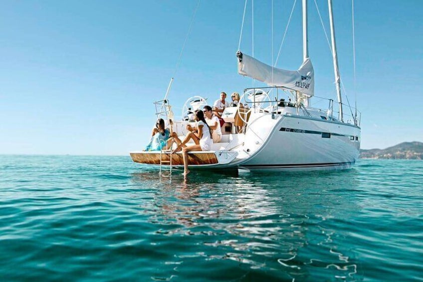 Luxury Private Corfu Sea Tour with Cocktails
