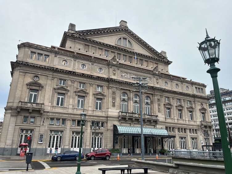 City Walking Tour with Optional Colón Theater & MALBA Museum