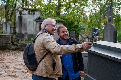 Père Lachaise Cemetery Tour: En promenad genom den odödliga historien