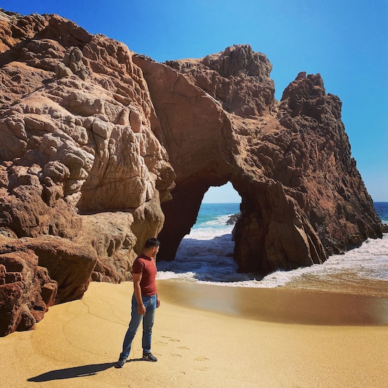Hiking at the Hidden Arch of Los Cabos
