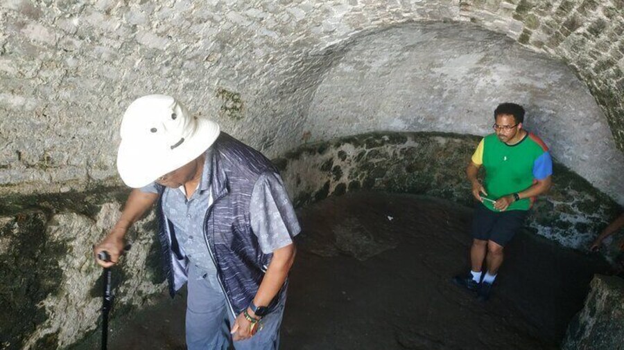 Private Day Trip Exploring Authentic Ghanian Slave Trade History