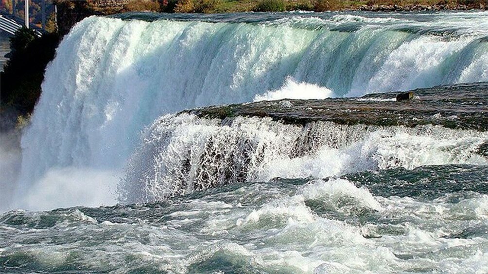 Breathtaking view of Niagara Falls from top shore