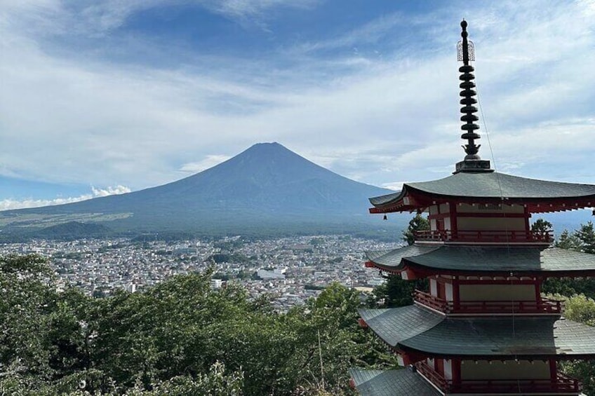 Private 4 hours Tour from tokyo to Mount Fuji 