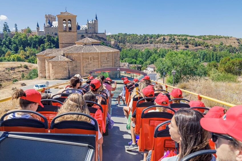 Segovia Hop-On Hop-Off Bus Tour 