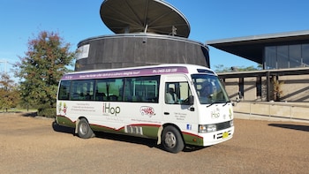 Hunter Valley Central Pokolbin Hop-On Hop-Off Winery Tour
