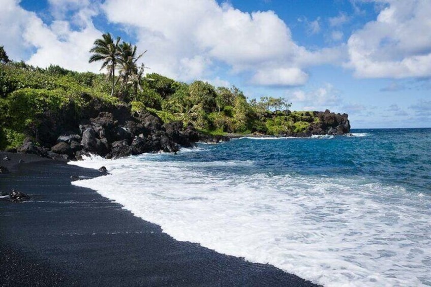Full-Day Private Road to Hana Tour from Wailea - Kihei